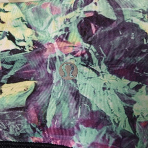 Lululemon Var City Naval Blue Iridescent Multi Crop Leggings - Picture 12 of 16